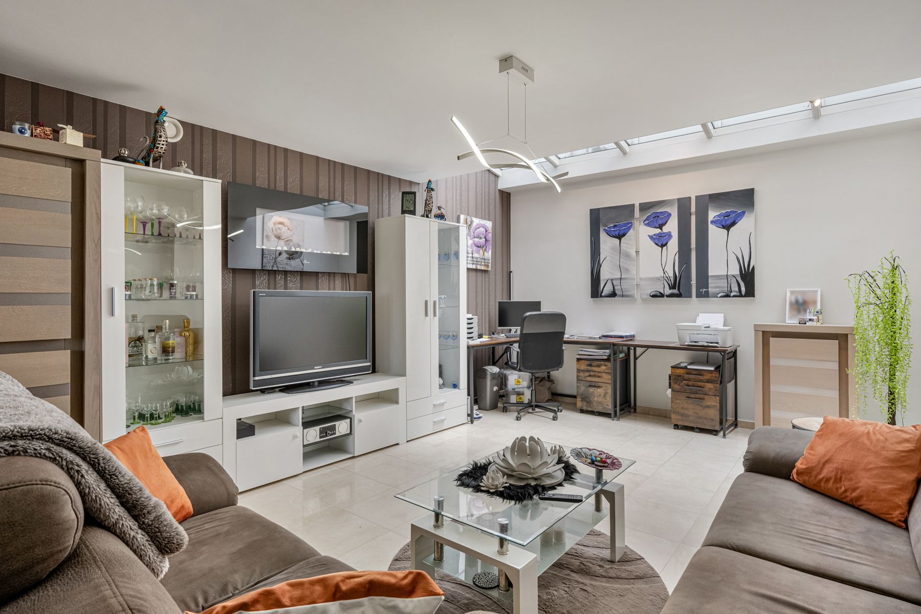 Instapklare woning met 2 slpkrs en voortuin. foto 5