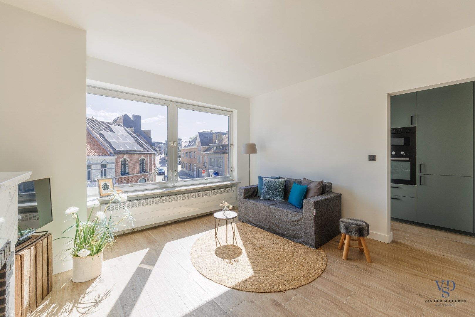 Gerenoveerd appartement in centrum Gavere foto 9
