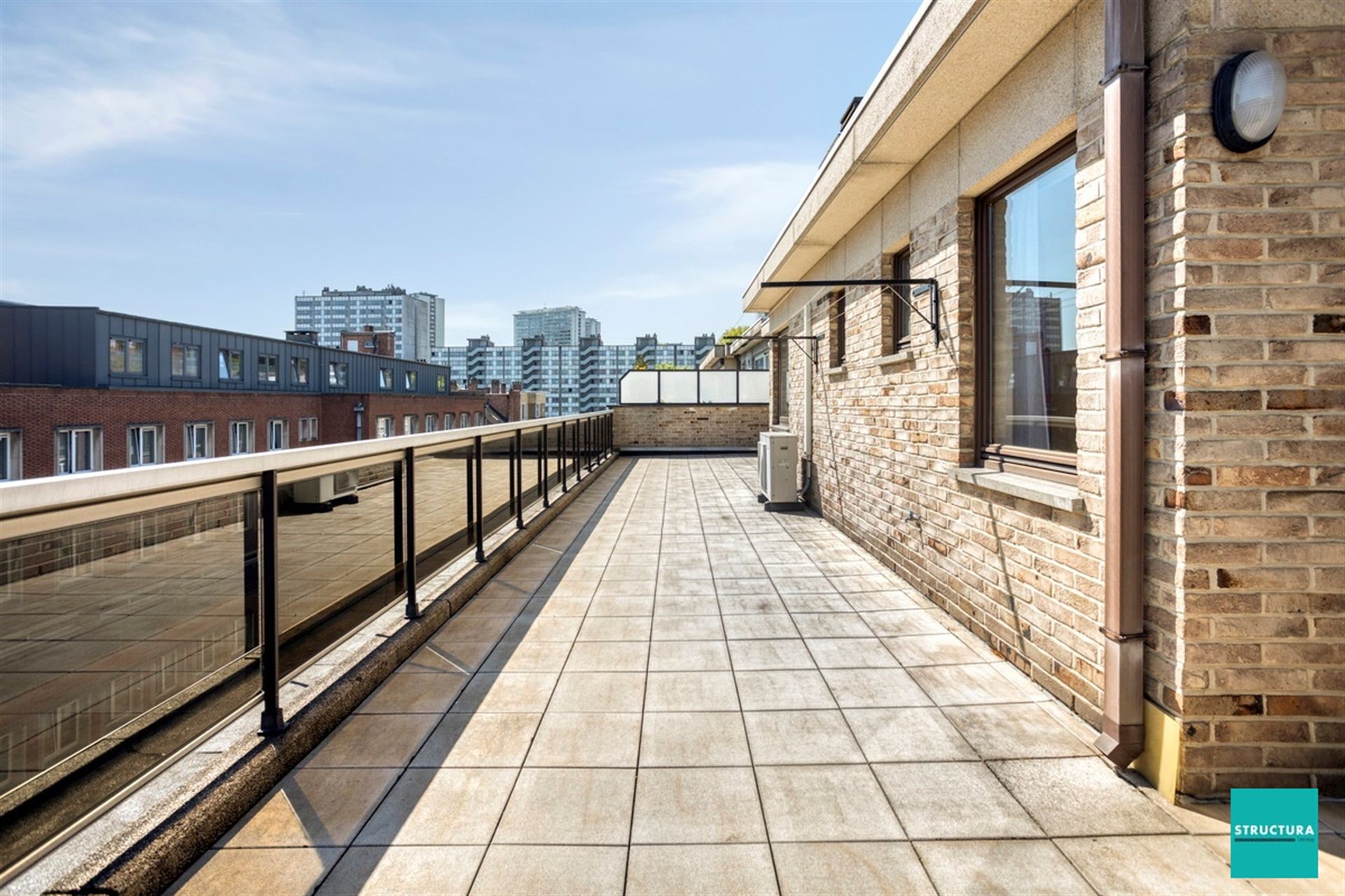Fantastisch penthouse met 2 zonneterrassen

. foto 20