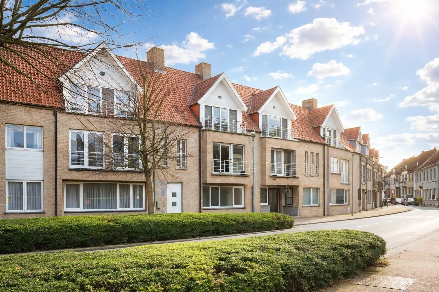 Gelijkvloers appartement met groot zonneterras foto {{pictureIndex}}