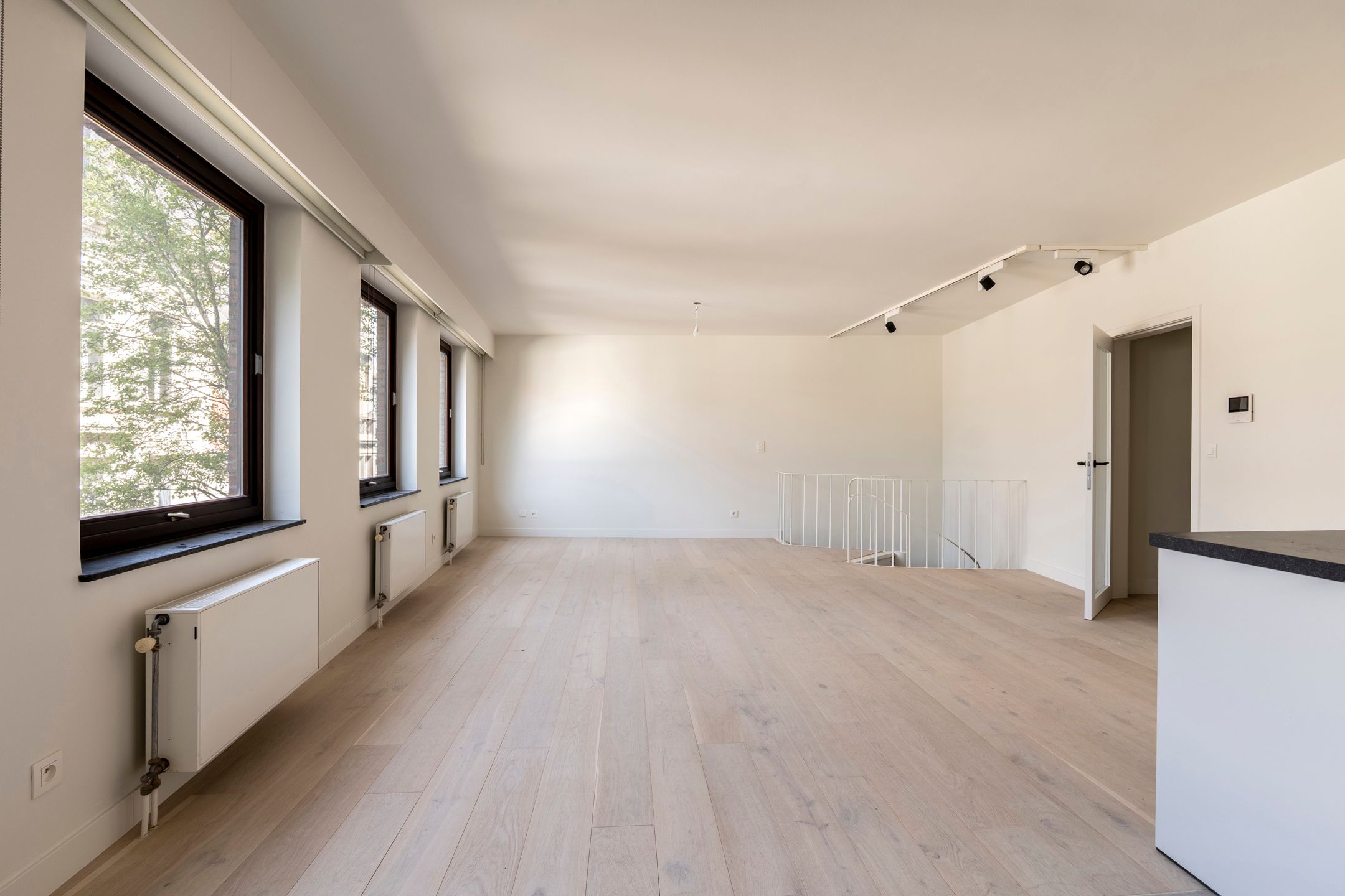 Gerenoveerd appartement 148m² met  groot zonneterras  foto 9