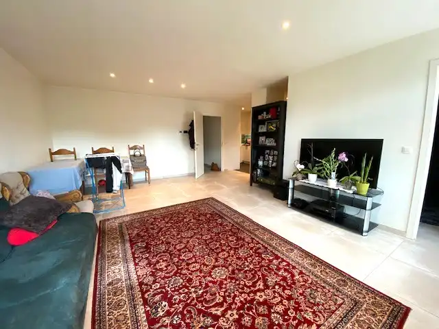 Recent ideaal gelegen volledig gerenoveerd appartement HARTJE Geel 2 slpk, met autostaanplaats foto 4