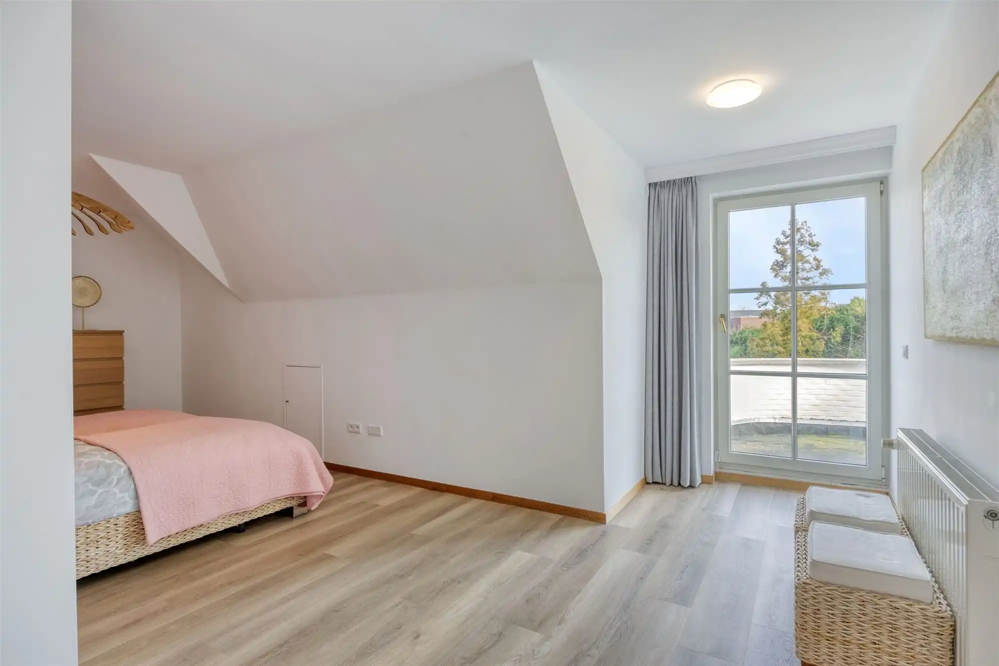 Instapklare tijdloze villa met 5 slpks op ca. 2000 m² foto 42