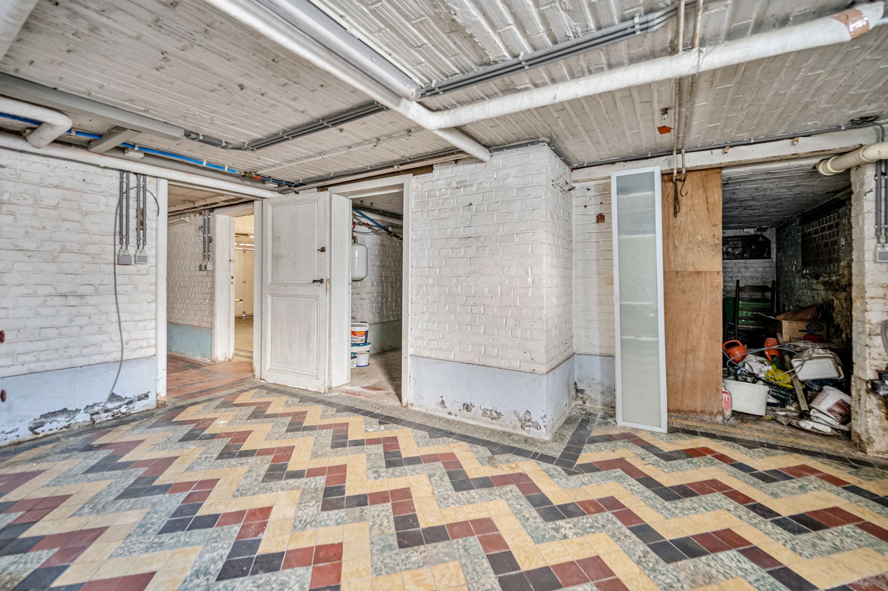 Gerenoveerde, karaktervolle villa met bouwgrond foto 16