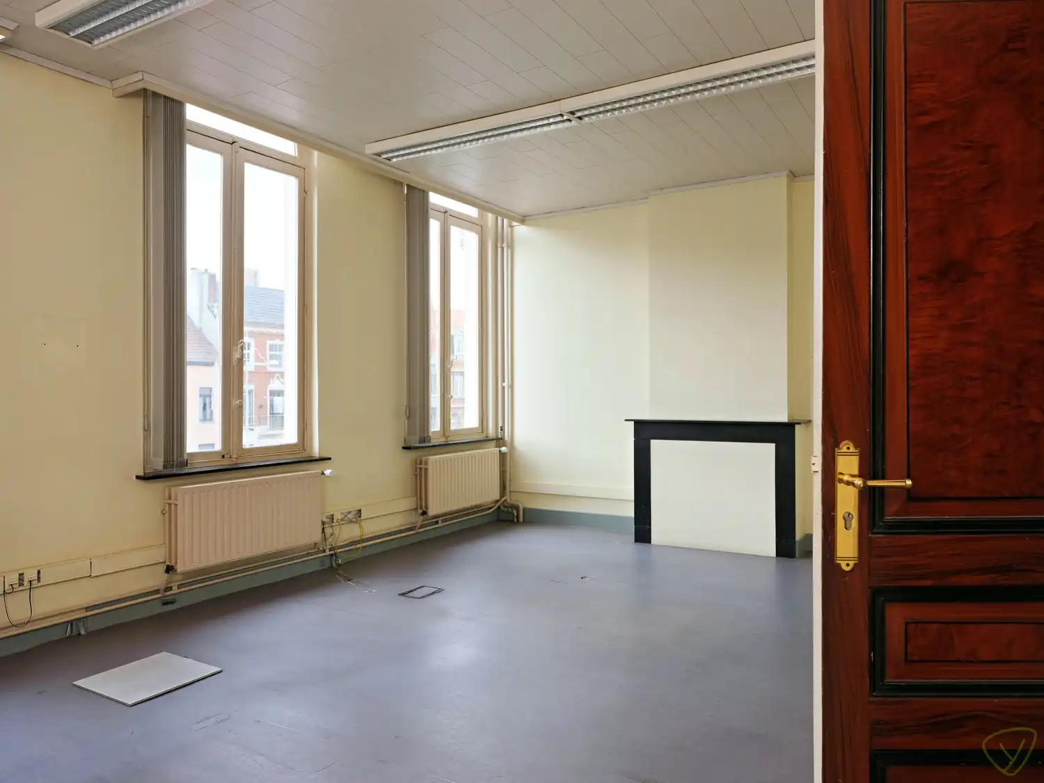 Historische notariswoning in het hart van Eeklo foto 19