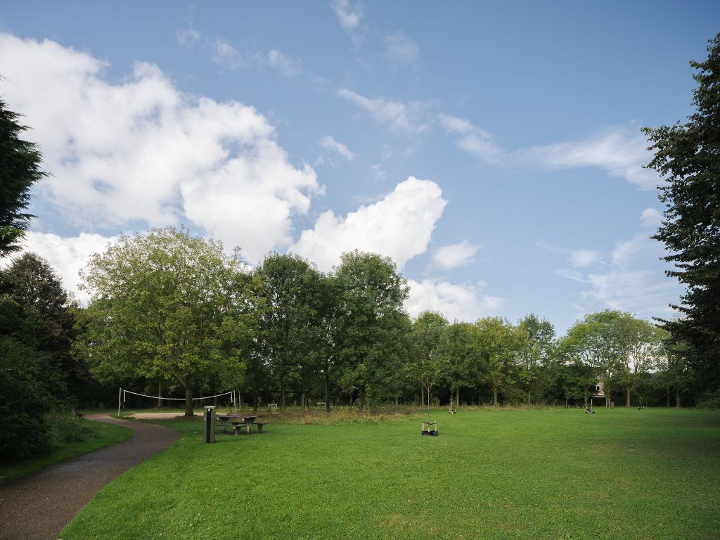 Knap gerenoveerd dakappartement met 2 slpk's en een terras, tegenover park Biest. foto 19