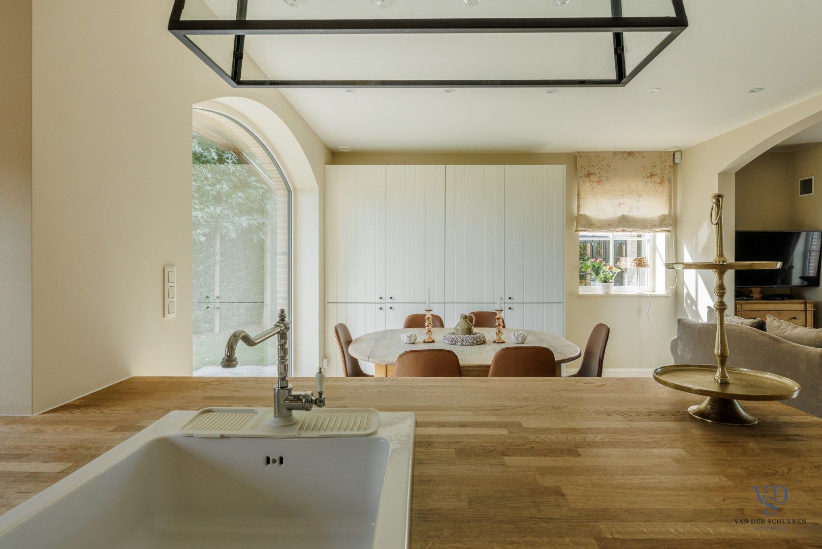 Hedendaagse villa in landelijke stijl foto 11