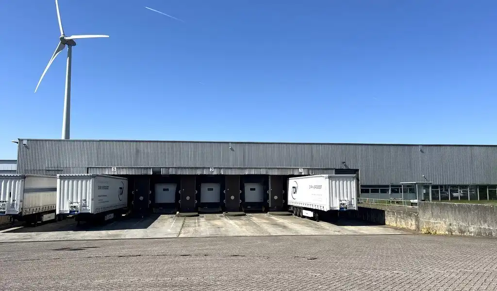 Logistieke loods te huur in Hoogveld in Dendermonde foto {{pictureIndex}}