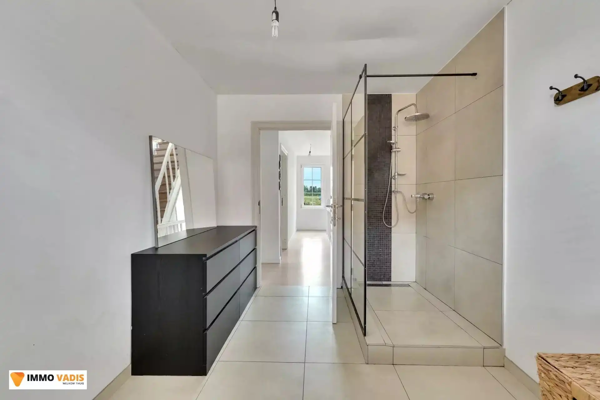 Centraal gelegen woning foto 12