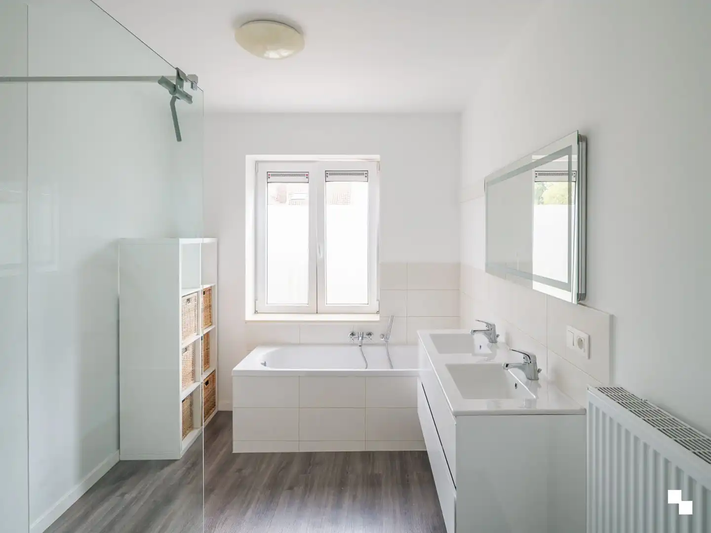 Lichtrijke woning met vier slaapkamers en zonnige tuin te Oosterzele foto 20