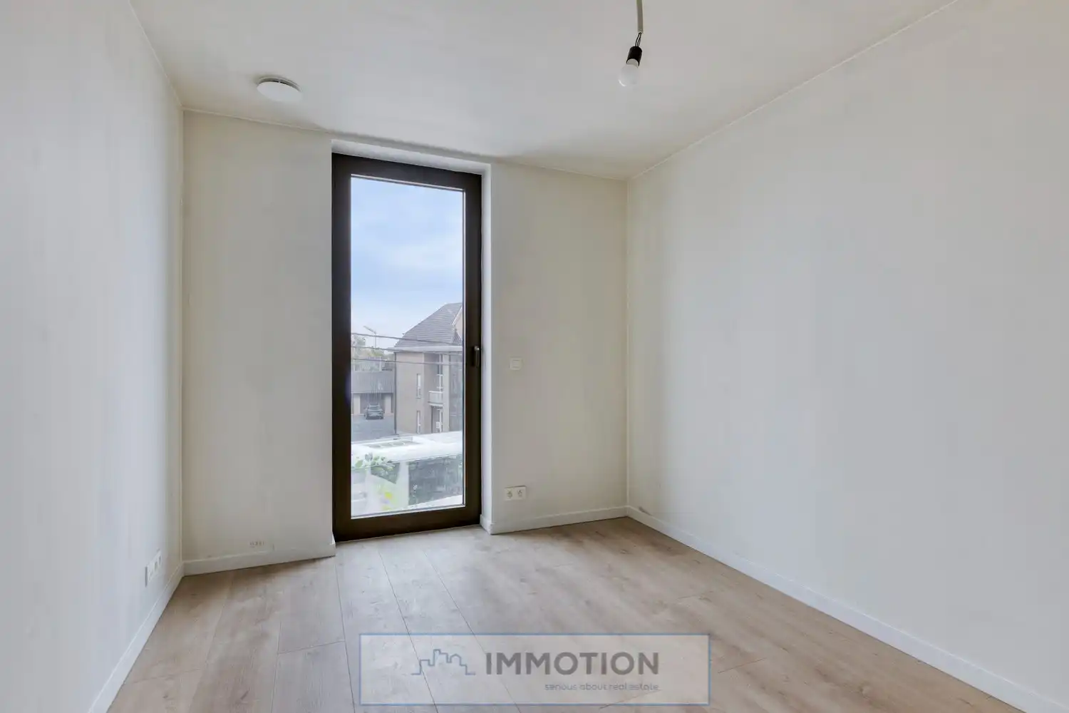 Nieuw 2-slaapkamerappartement met tuin en terras - KORTRIJKSTRAAT 127 ZWEVEGEM foto 7