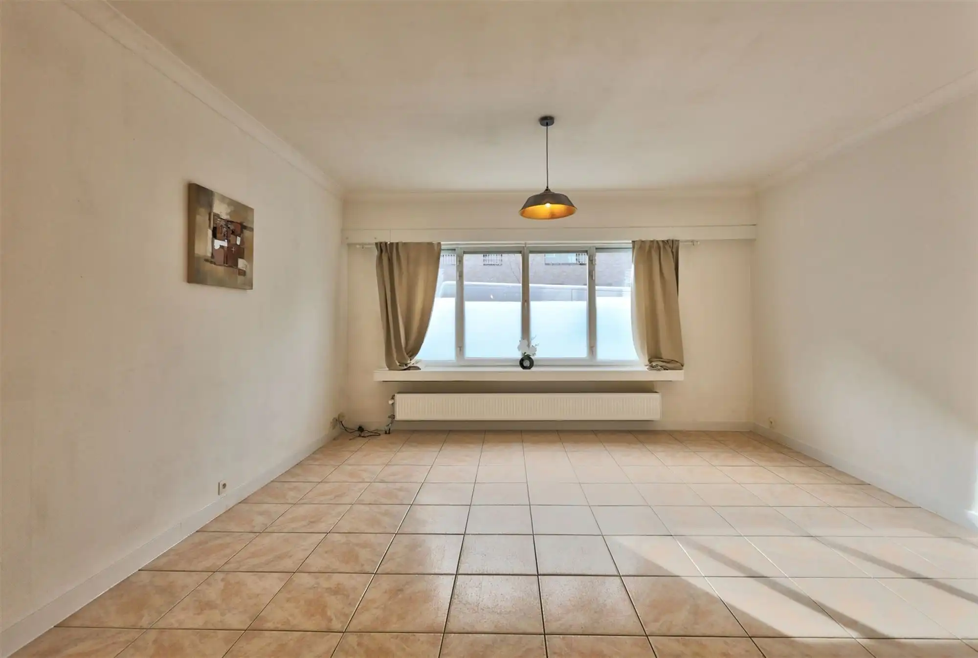 Gelijkvloers appartement met 4 slaapkamers en tuin in centrum Wilrijk foto {{pictureIndex}}