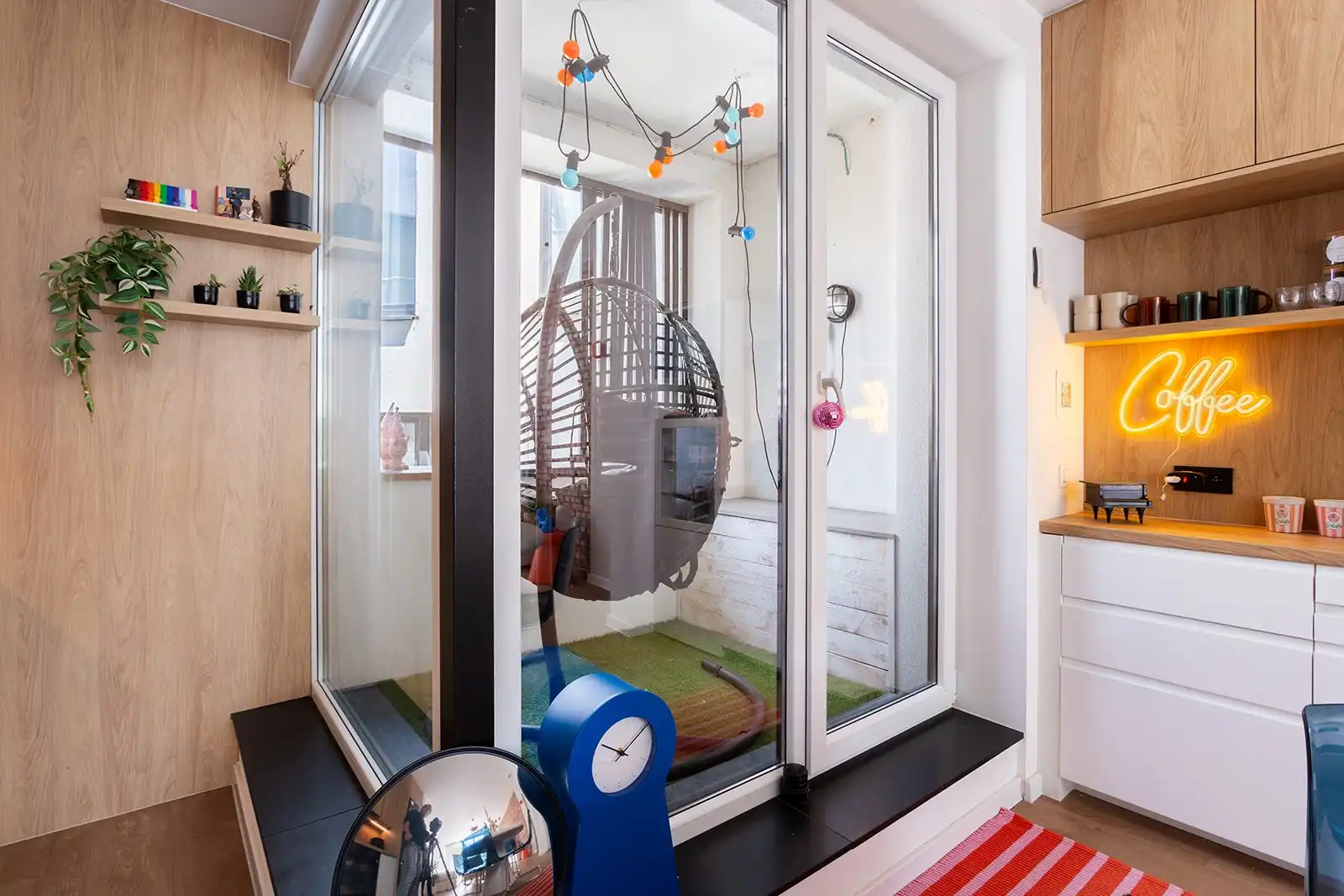 Instapklaar appartement met 2 ruime slaapkamers en terras foto 12