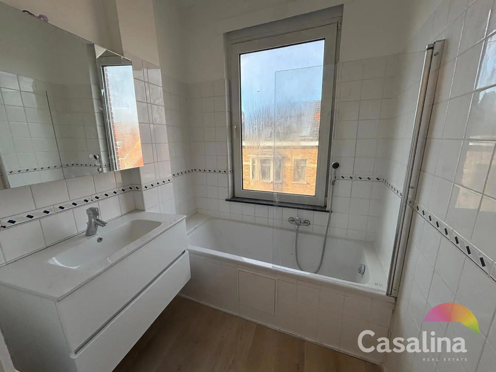 Bezoeken enkel par mail foto 6