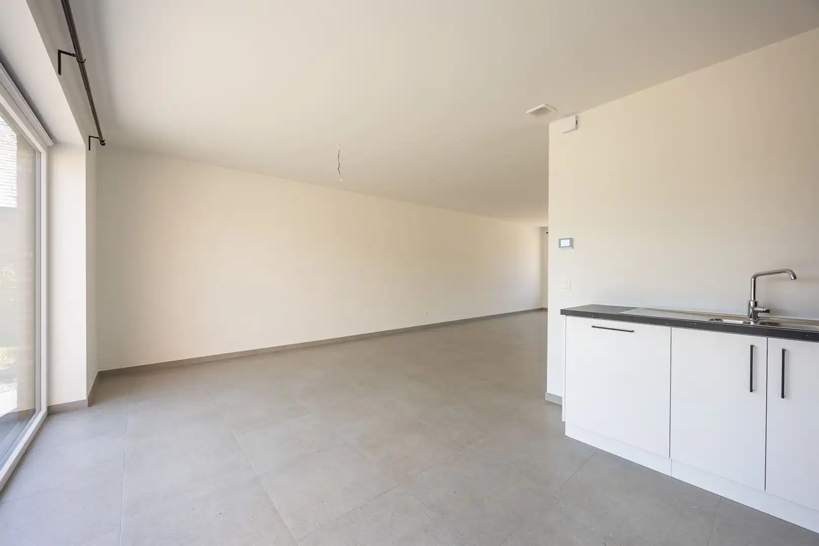 Recente nieuwbouwwoning met grote, zonnige tuin  foto 10