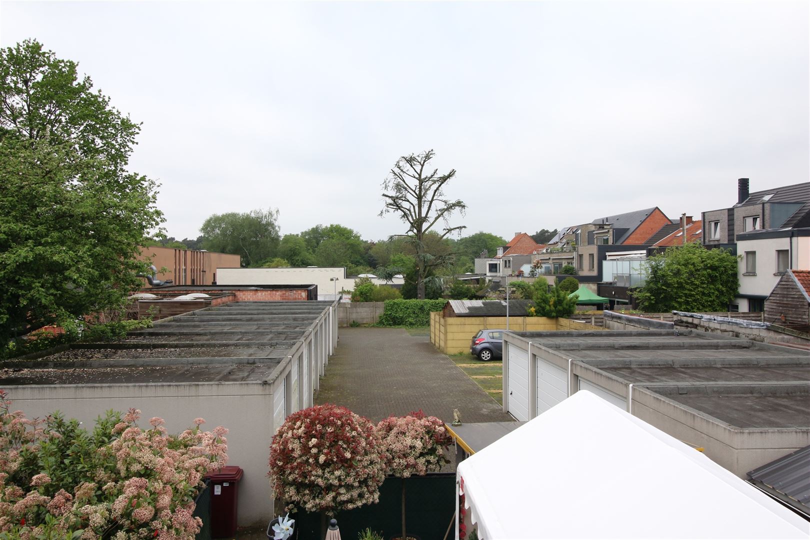 Gelijkvloers appartement met twee slaapkamers foto 12