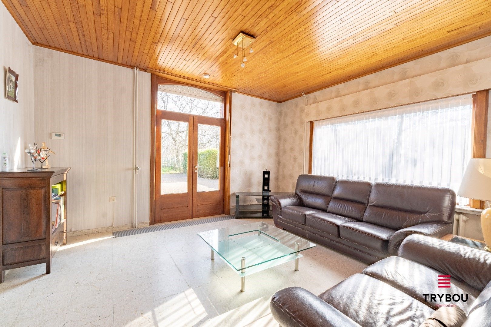🏡 Ruime woning met potentieel op groot perceel in het centrum van Langemark foto 6