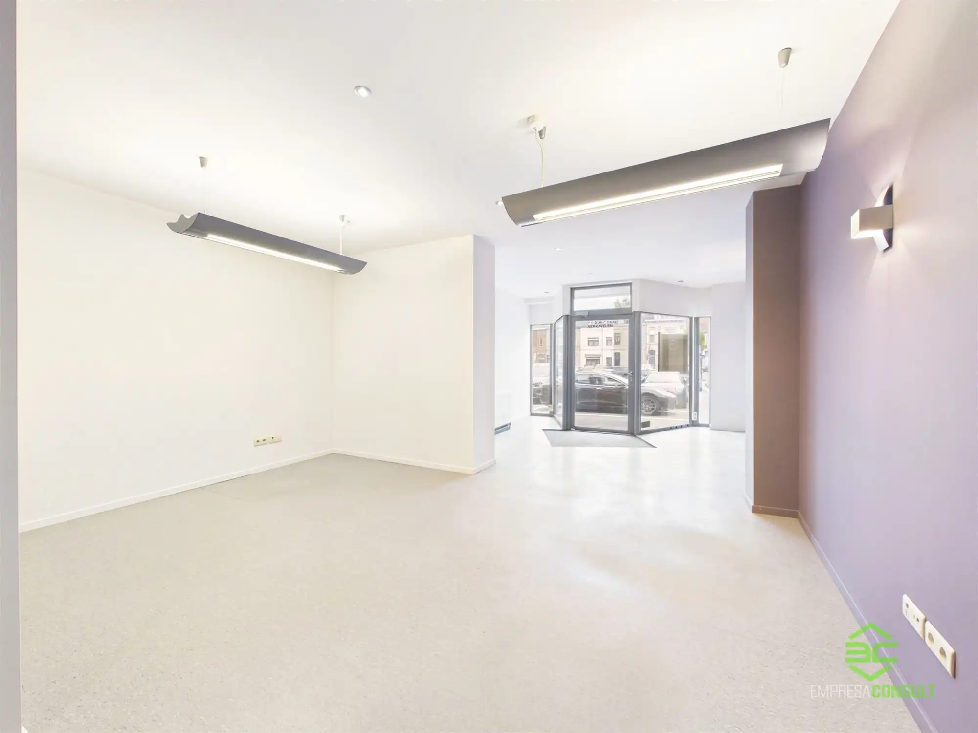 Handelsruimte van 70m² in het centrum! foto 7