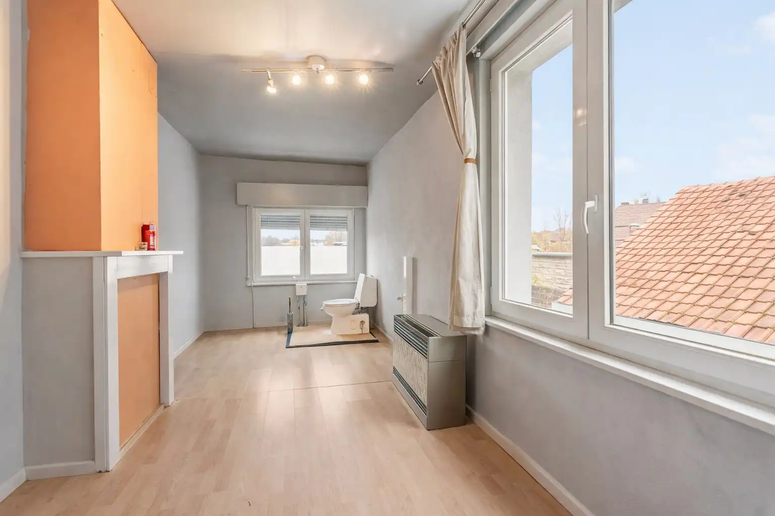 KARAKTERVOLLE STADSWONING MET TUIN  foto 8