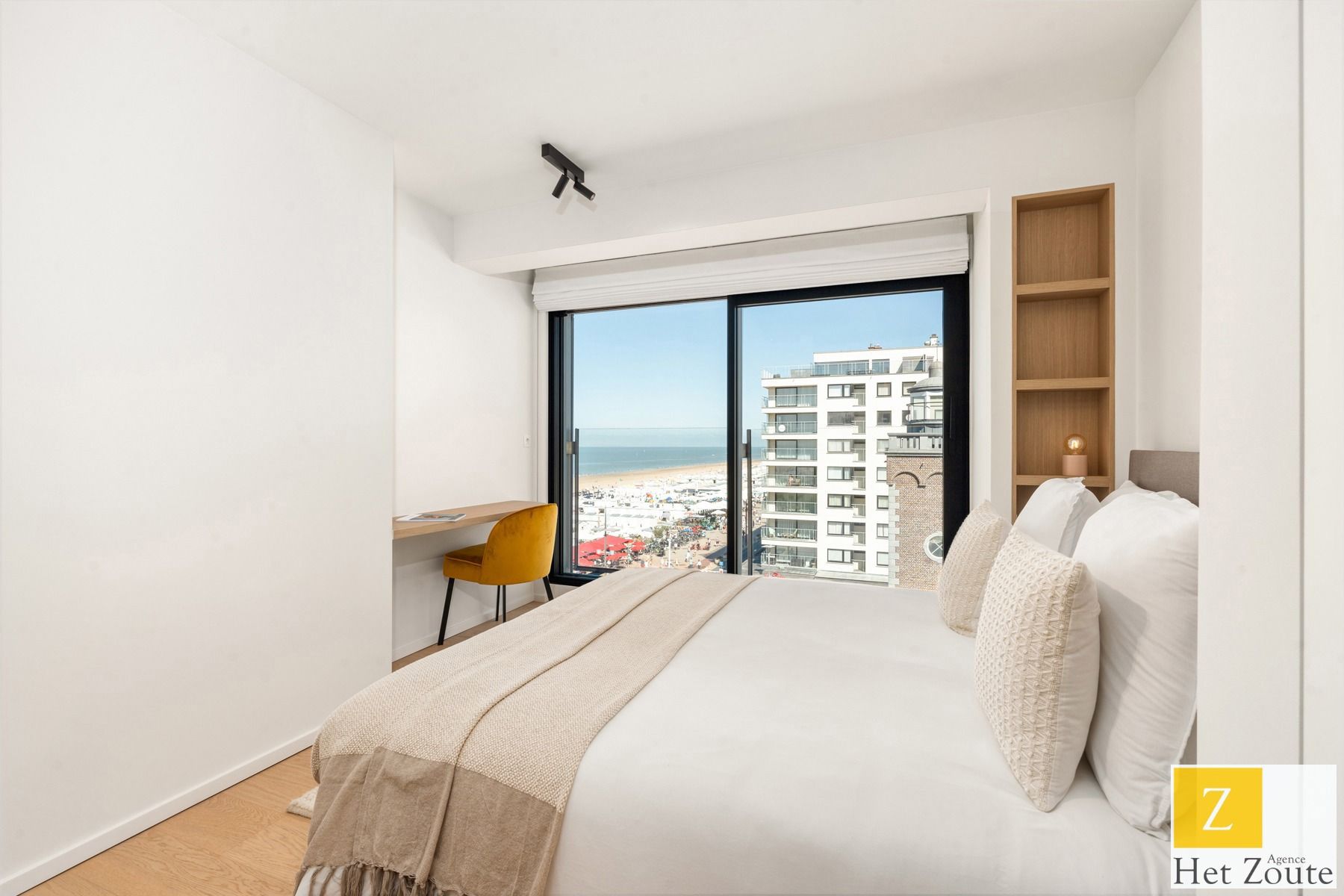 Exclusief appartement met panoramisch zeezicht te Knokke foto 12