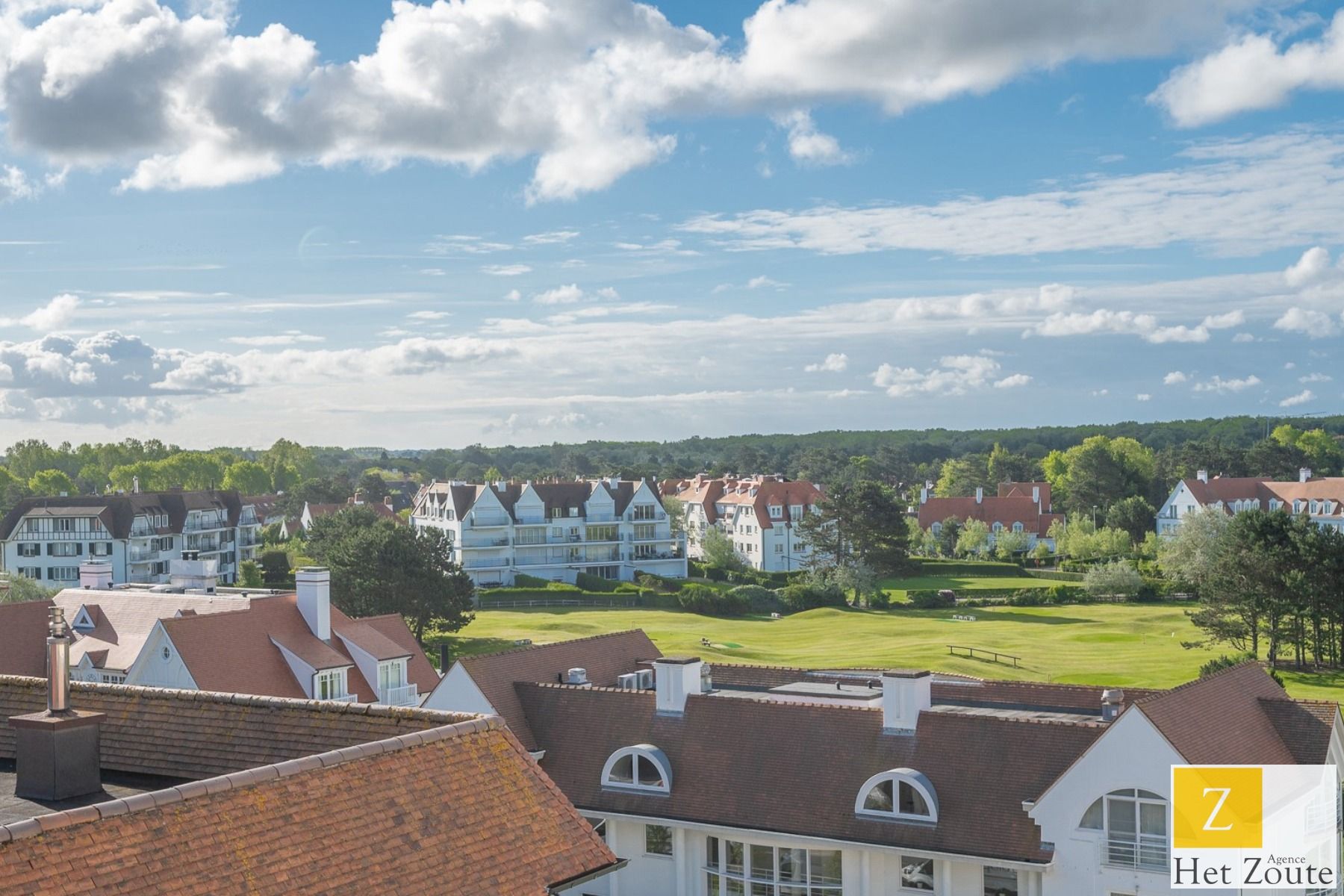 Nieuwbouw penthouse met terras - zicht op approach en zee foto 5