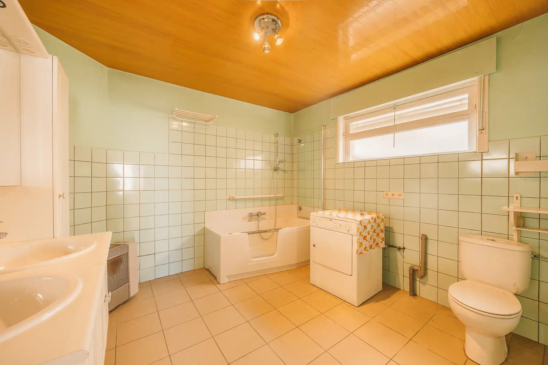 Openstaande te renoveren woning op 1214 m² te Begijnendijk foto 18