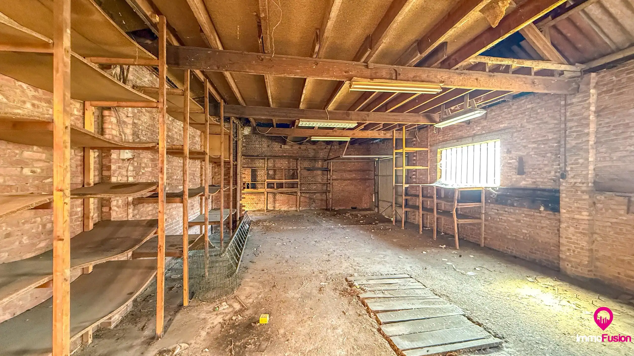 Woning te renoveren met veel mogelijkheden in Ham! foto 13
