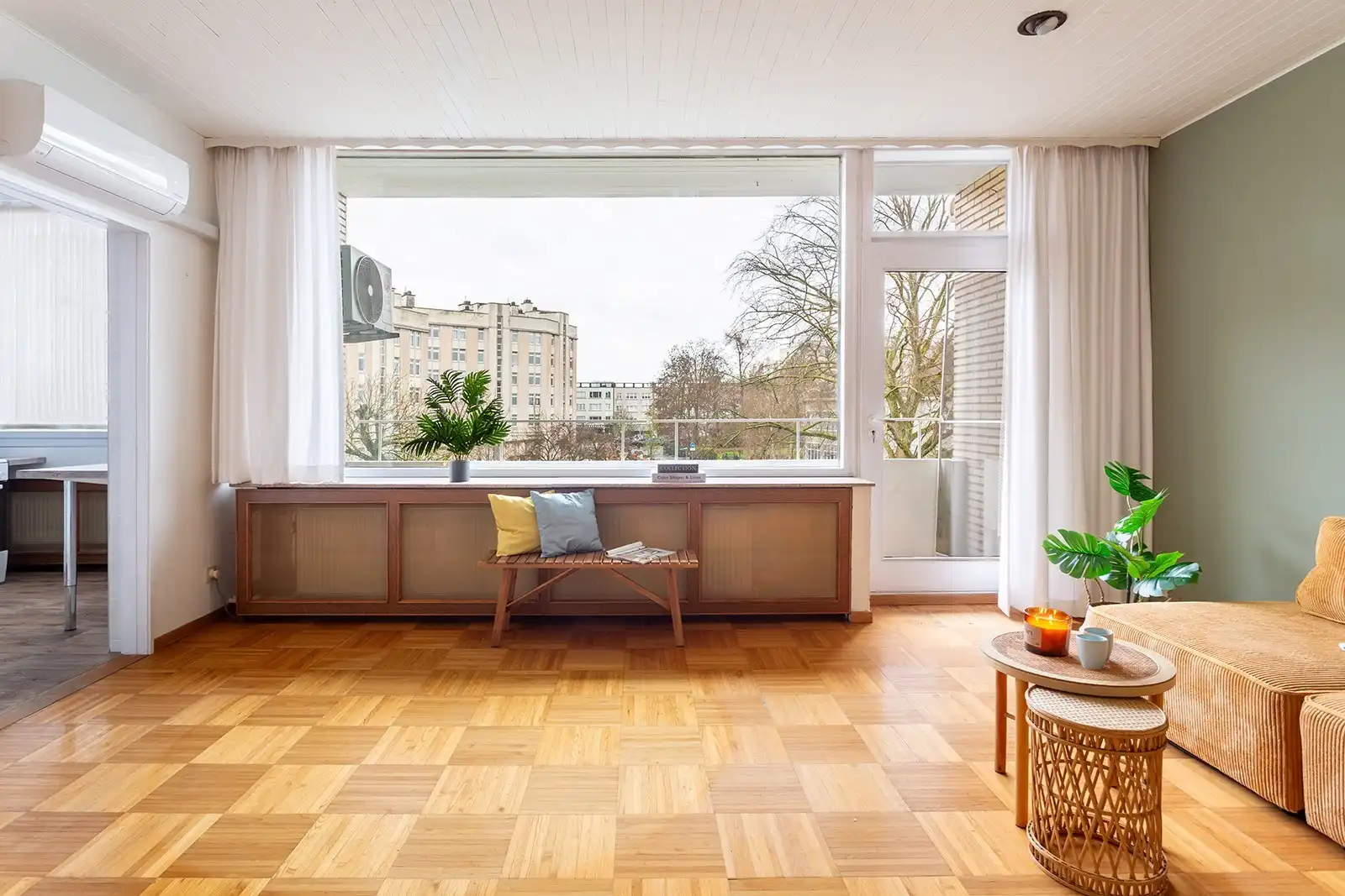 Ruim appartement met 3 slaapkamers en 2 terrassen foto 6