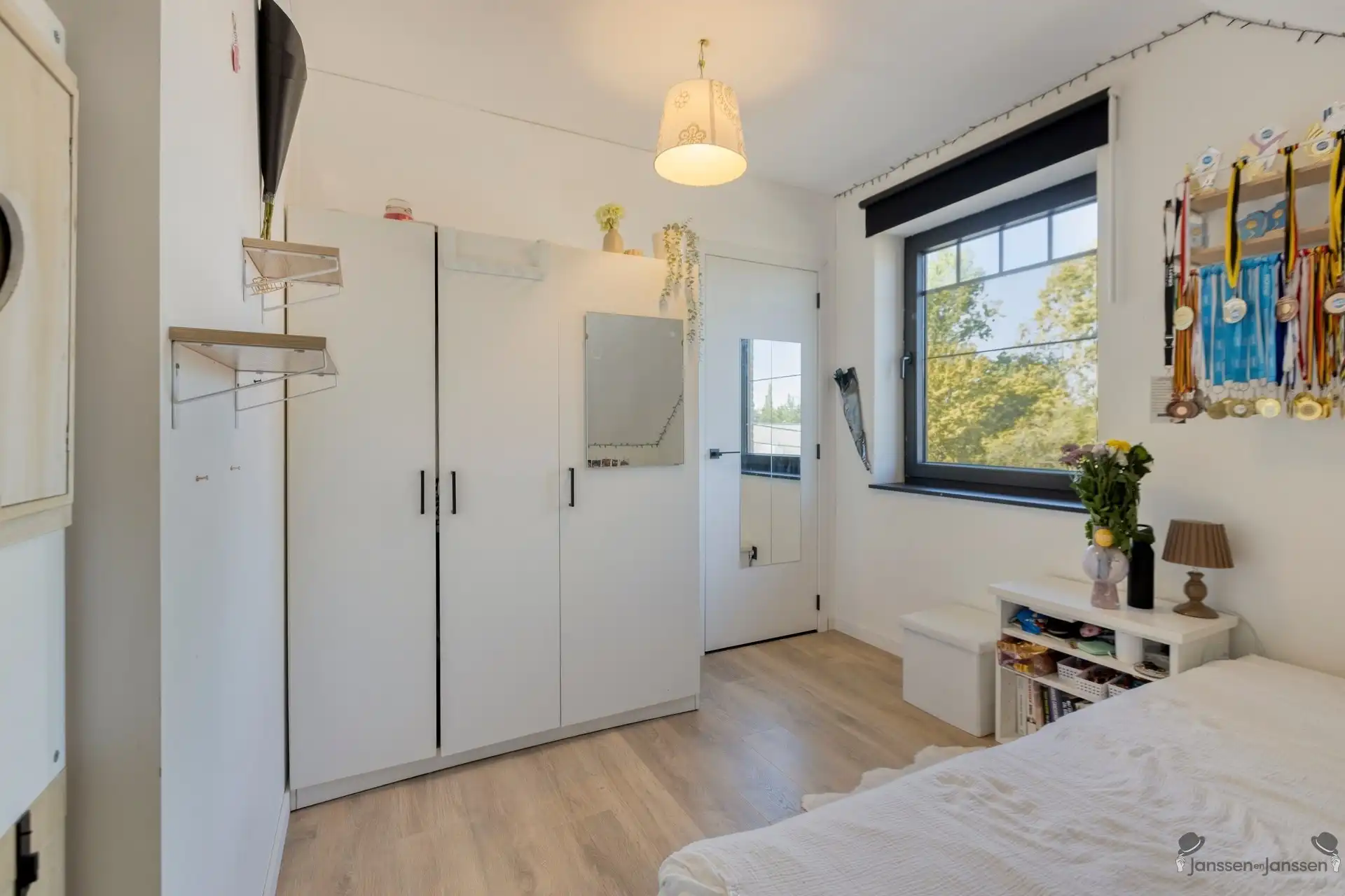 Ruime en energiezuinige woning met 5 slaapkamers en E-peil -6 foto 38