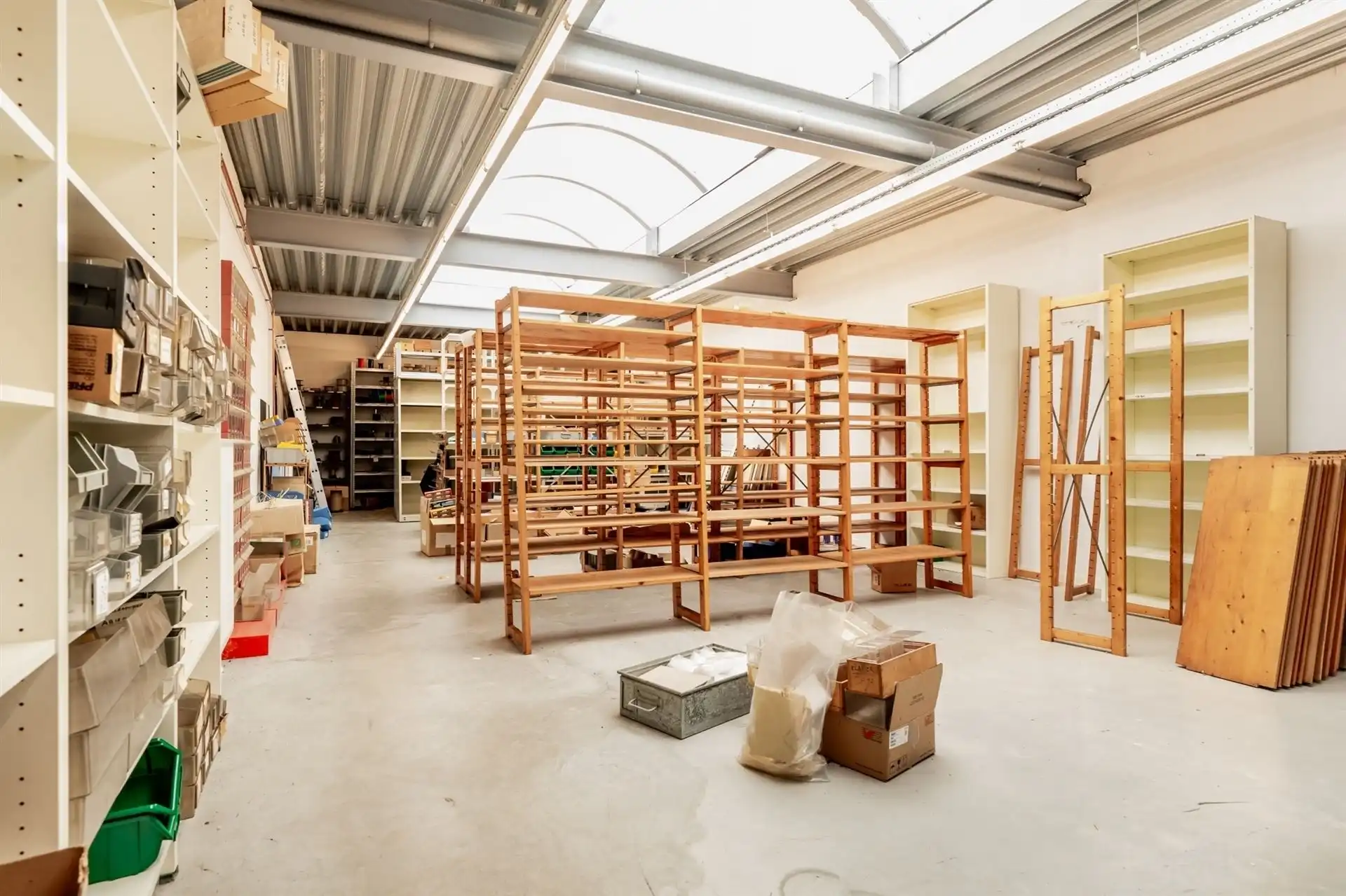 Instapklaar Handelspand op Toplocatie Te Mechelen foto 9