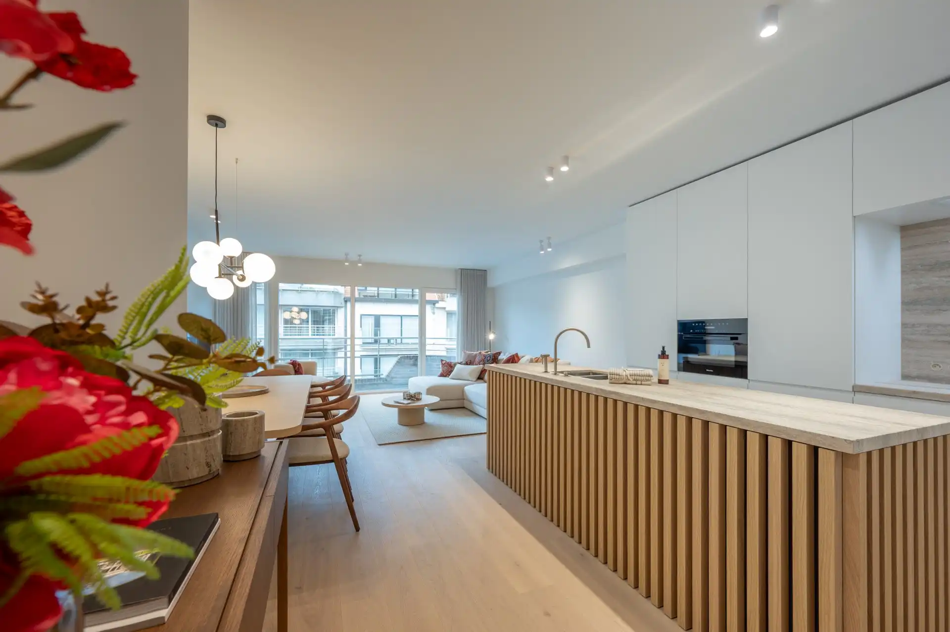 Zeer goed gelegen appartement op enkele passen van het gezellige Rubensplein. foto 11