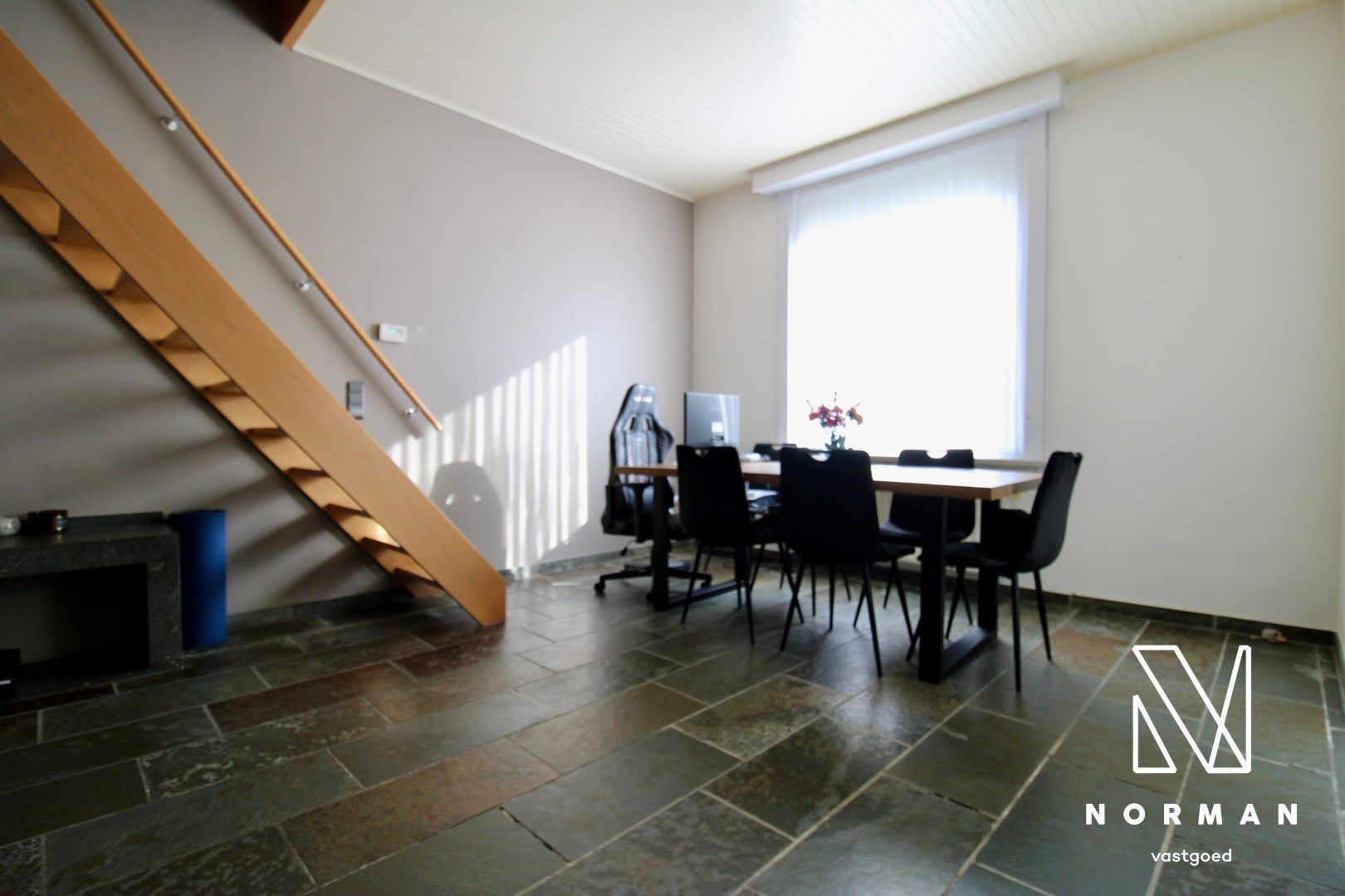Instapklare woning in rustige straat te Rumbeke foto 5