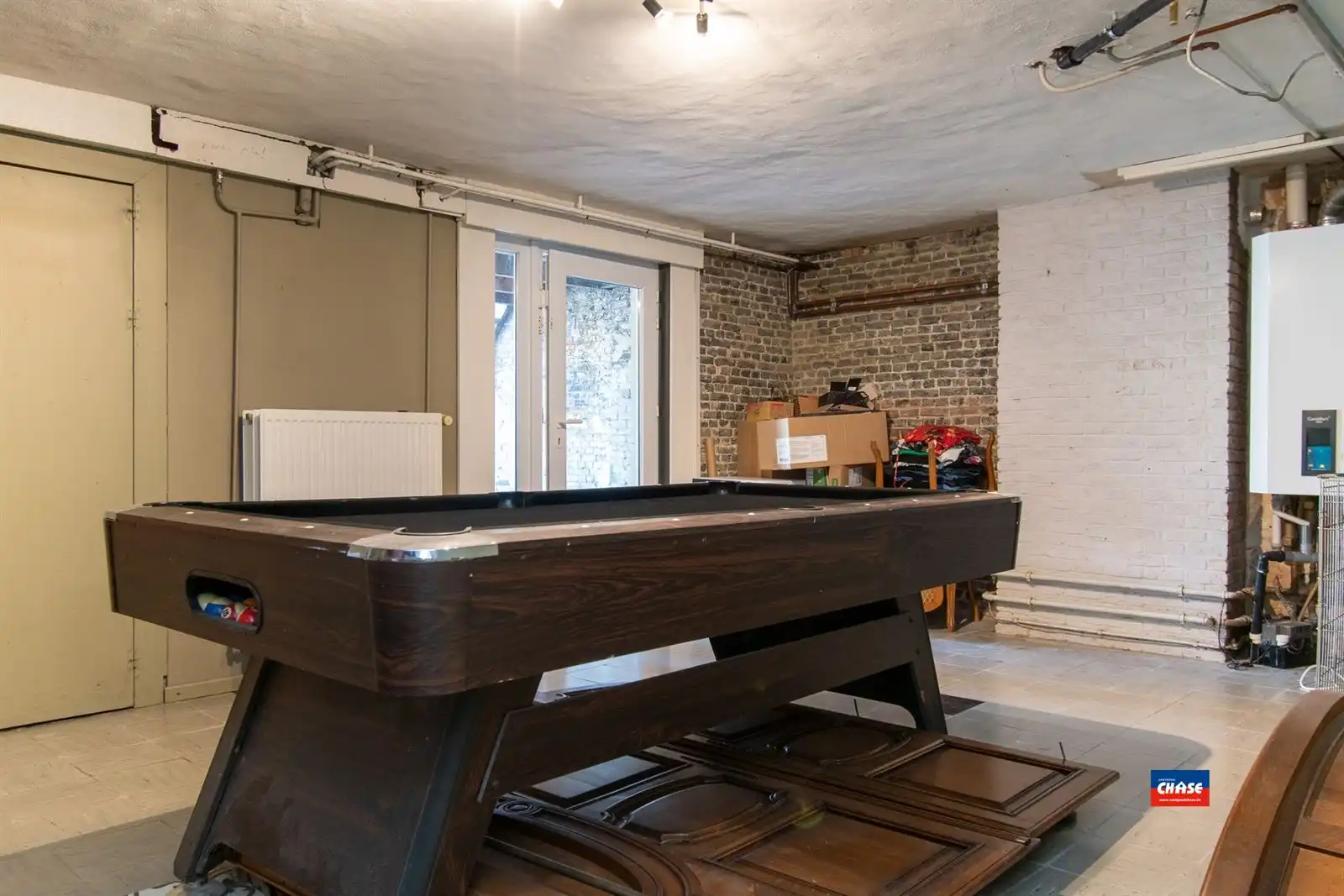 Authentieke woning met zes slaapkamers en tuin met toegang naar de steenbakkerij foto 30