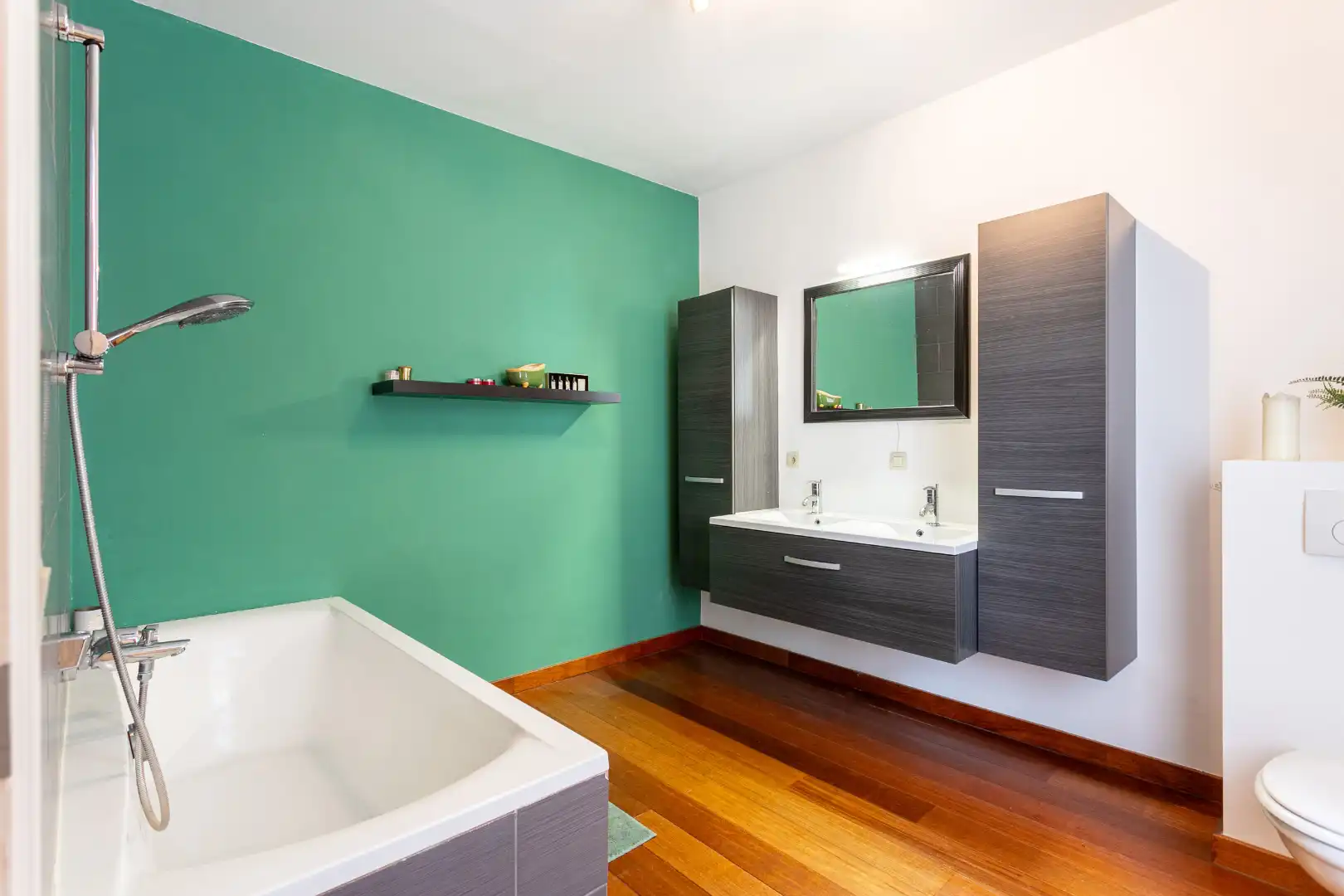 Instapklare woning (EPC B) met 3 slpk, 2 badk en terras te Halle (nabij station) foto 16