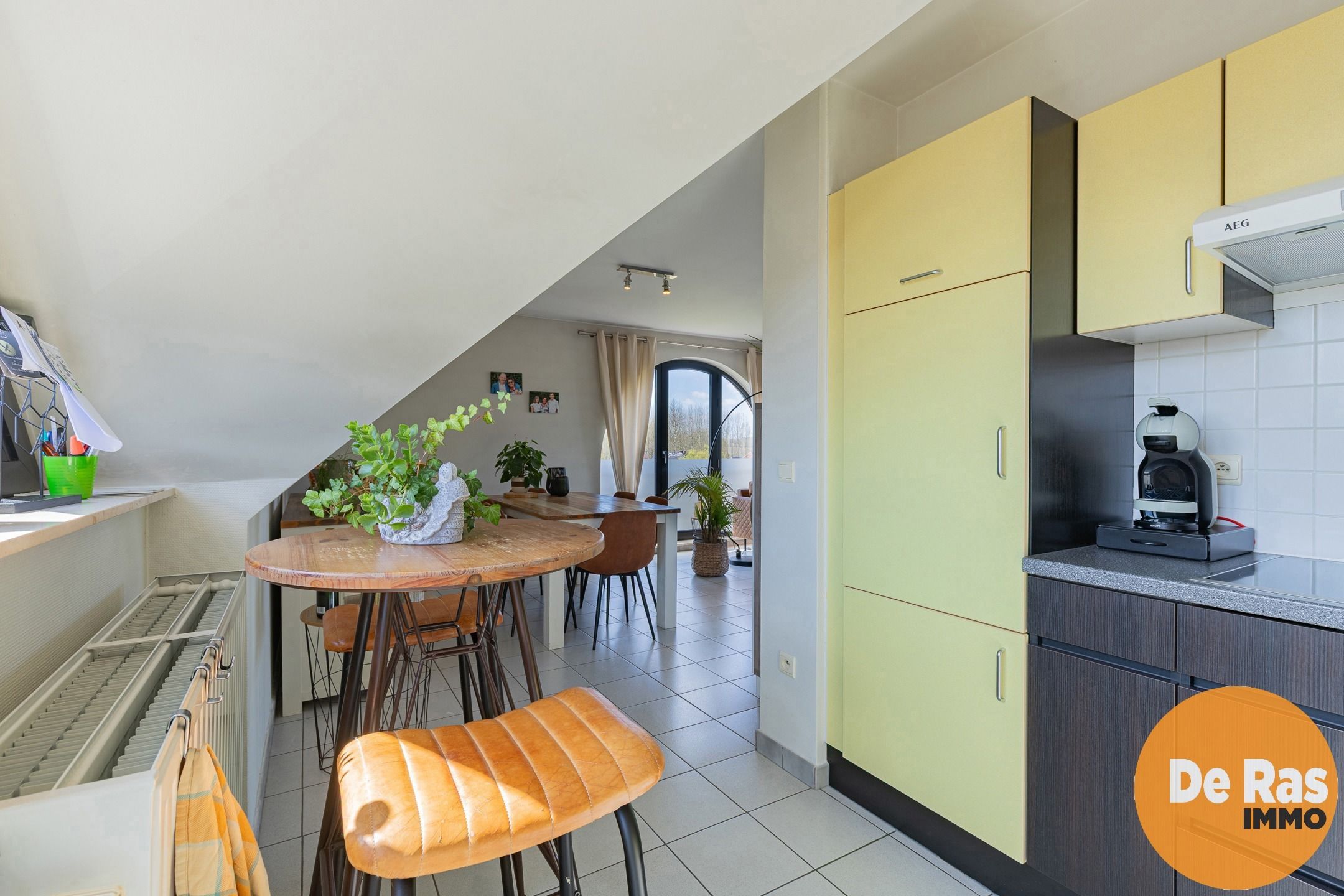 ERPE-MERE - Centraal gelegen instapklaar dakappartement foto 6