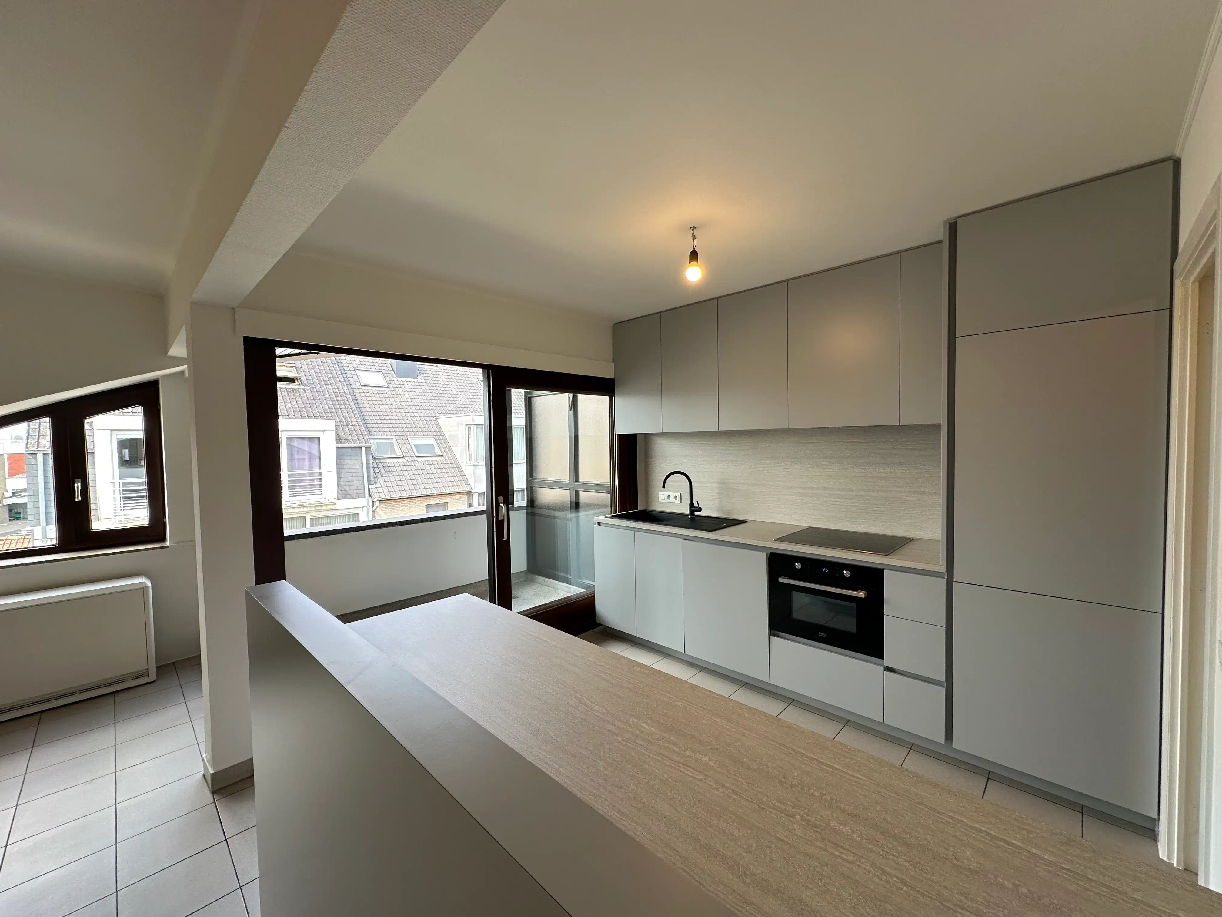 Ruim appartement met 2 slaapkamers in het centrum van Aalter foto 4