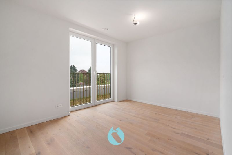Residentie Campo Verde is gelegen net buiten Gent-Centrum langsheen de Antwerpse Steenweg, op slechts 2,5km van het Dampoort Station. foto 11