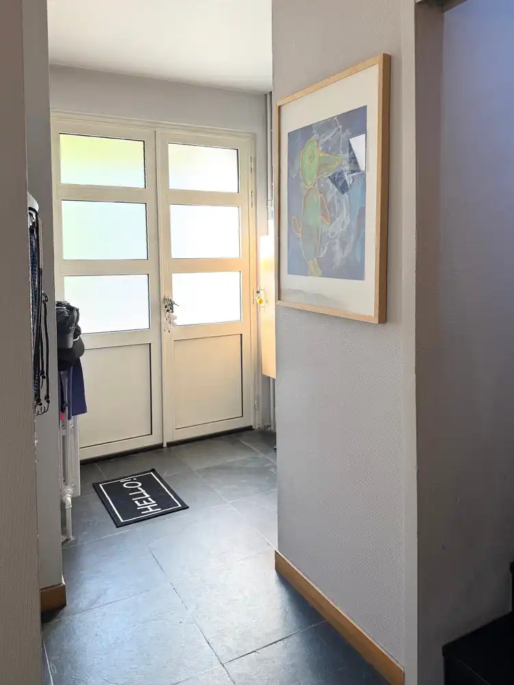Degelijke woning met 3 slaapkamers gelegen in de rustige, aangename Beukenstraat. foto 2