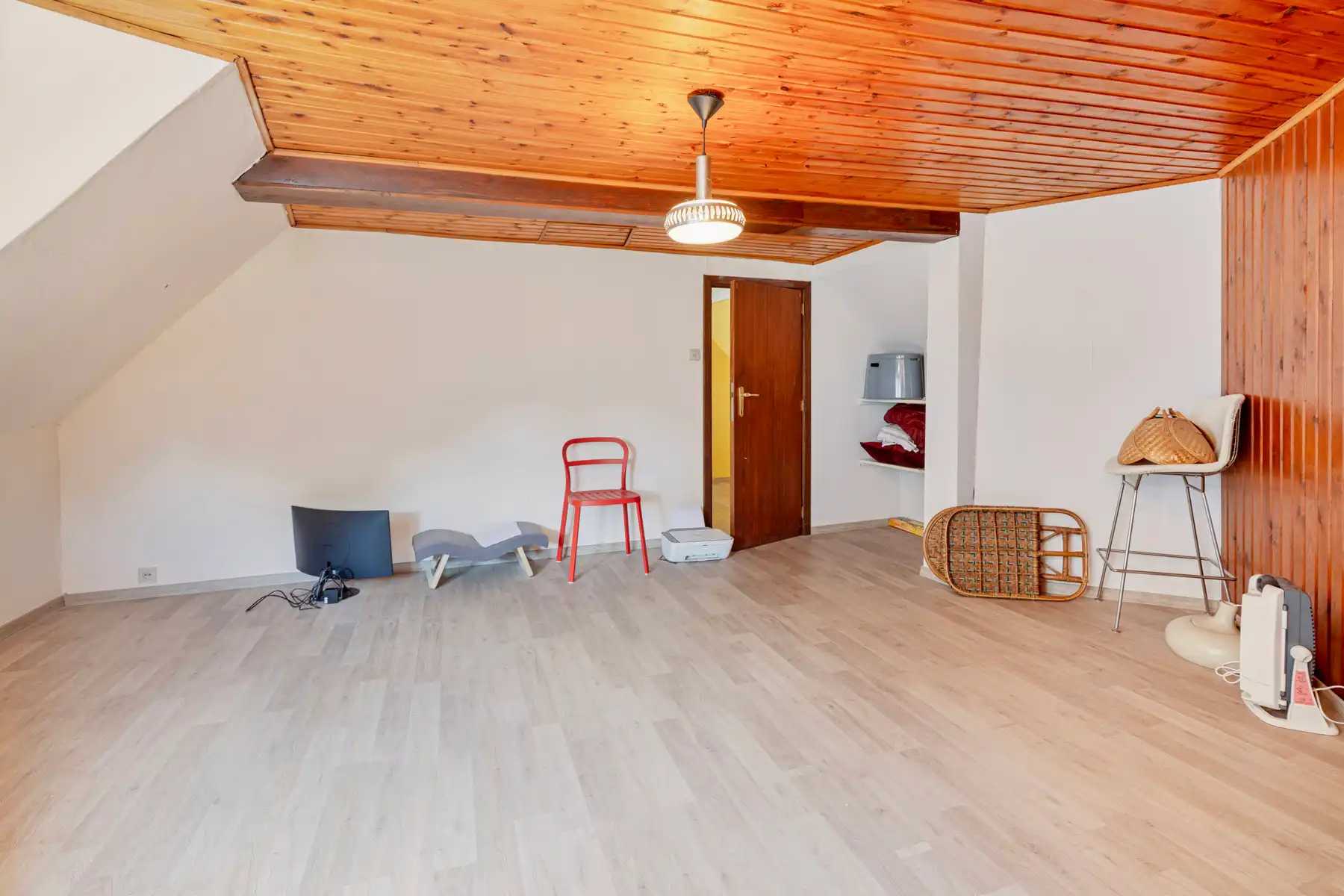 Te renoveren woning met garage vlakbij dorpshart van Opdorp foto 15