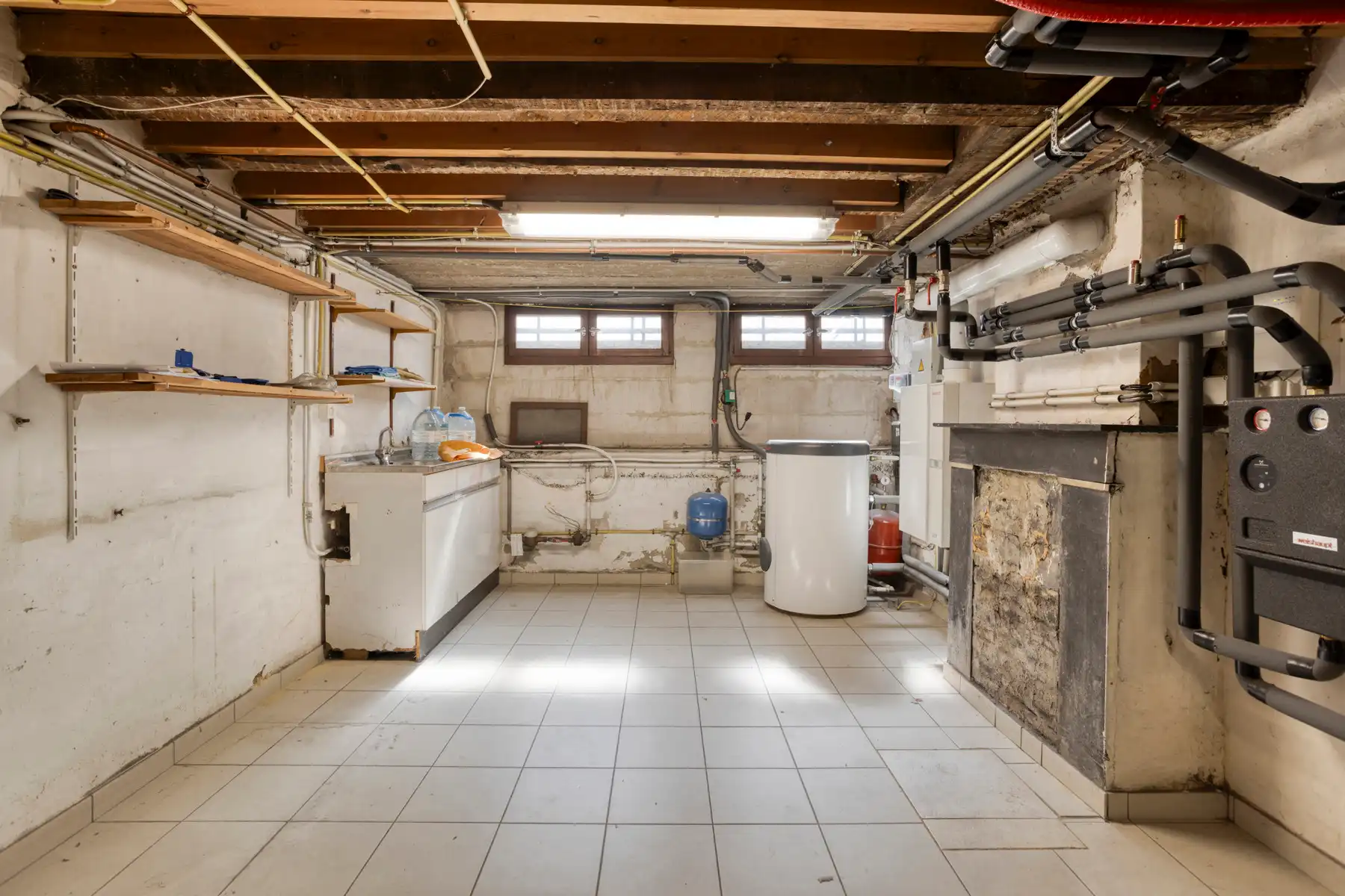 ***ONDER COMPROMIS*** Ruime herenwoning op topligging foto 30