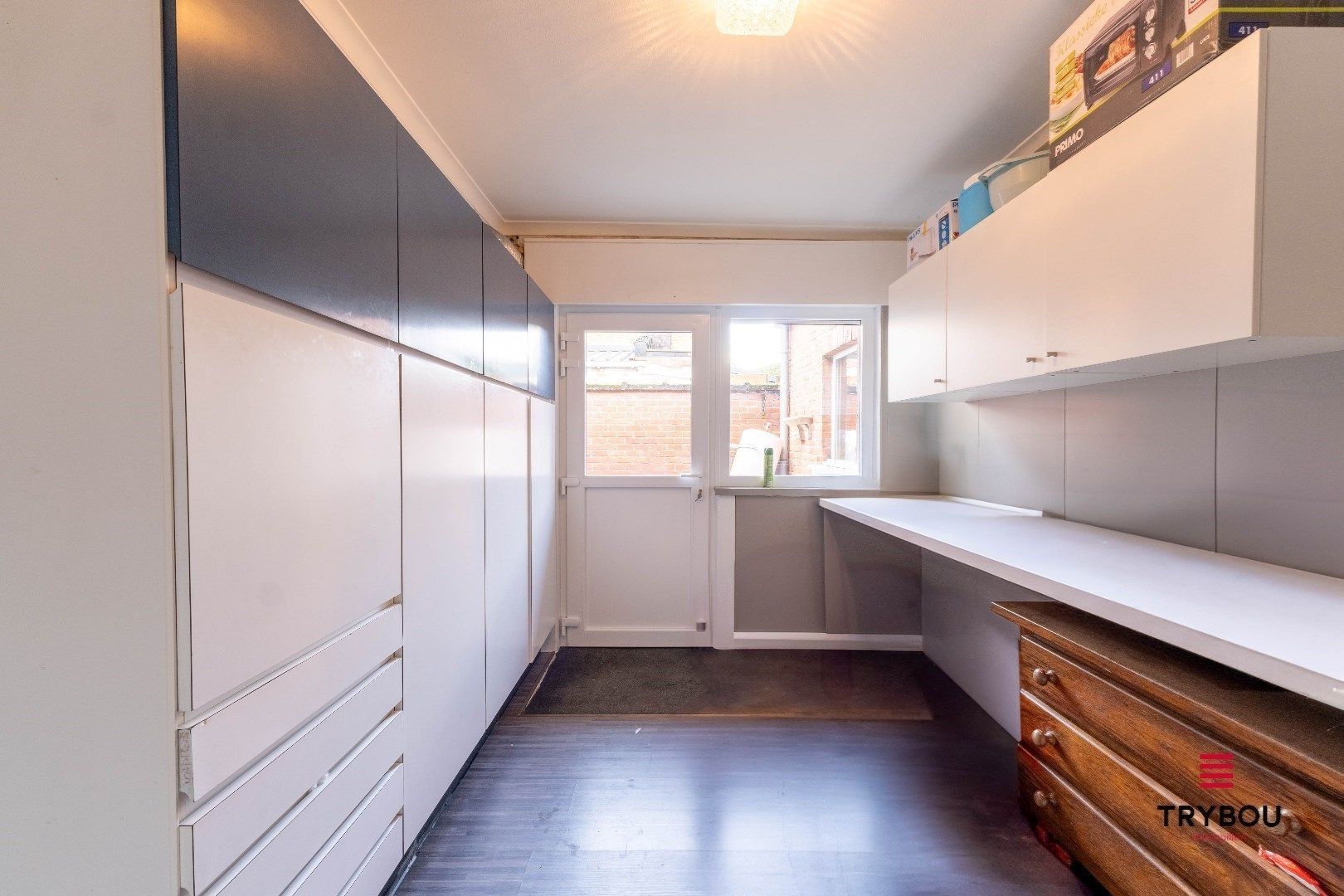 Kwalitatieve karakterwoning met ruime garage, pal in het centrum van Houthulst foto 15