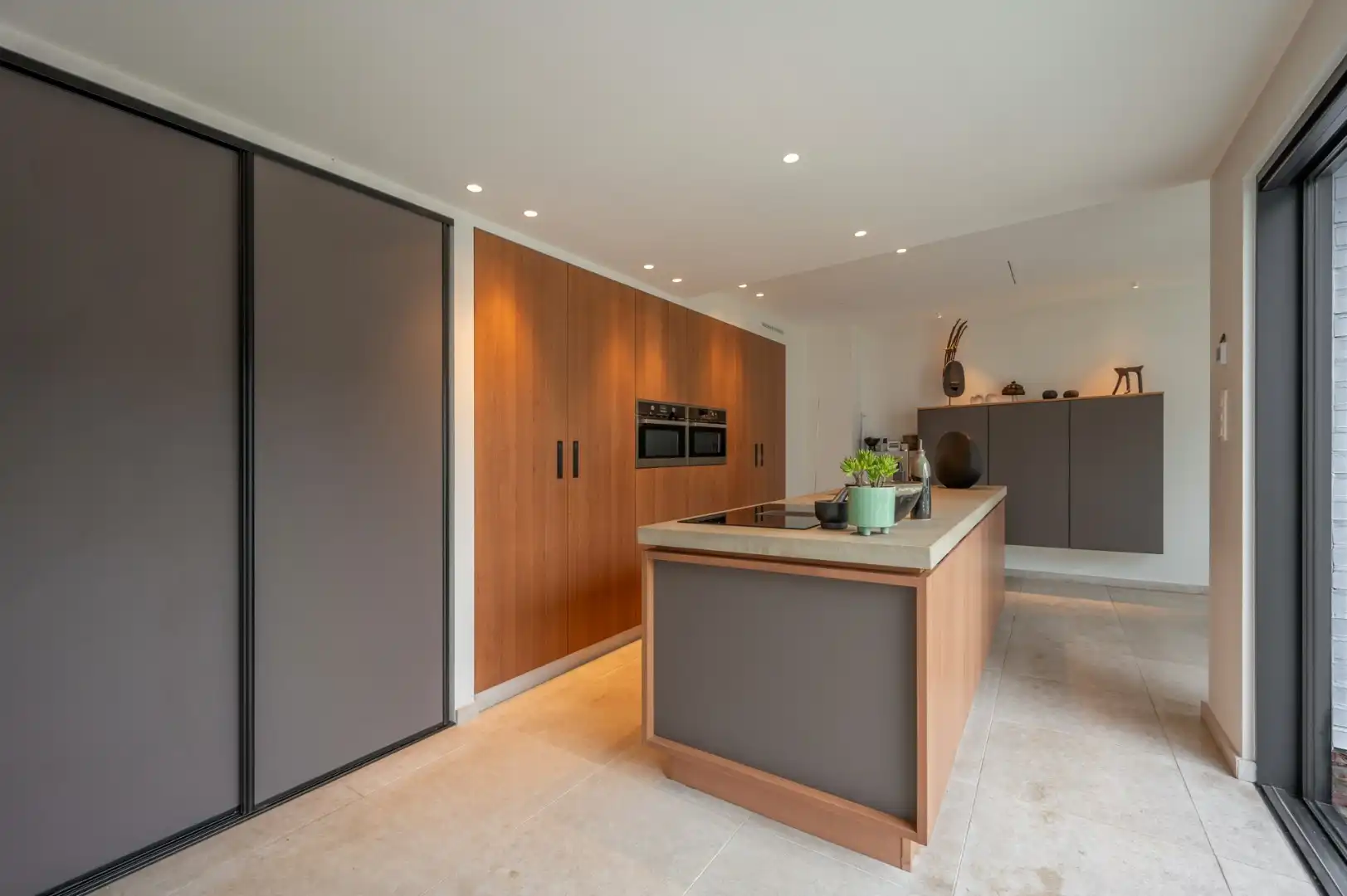 Prachtige woonst op gegeerde ligging te Sint- Kruis, Brugge! foto 10