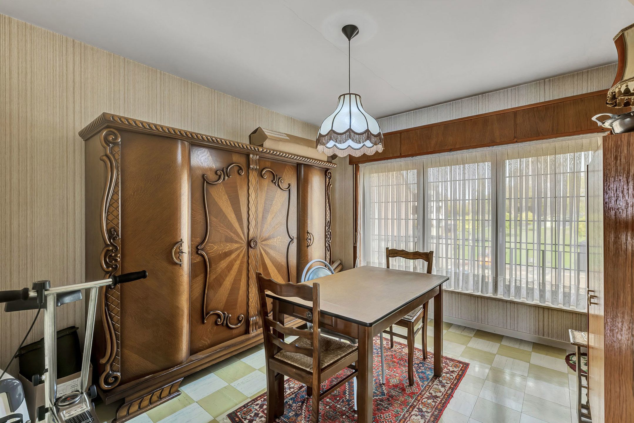 Te renoveren woning met 3 slpks en garage nabij centrum foto 16