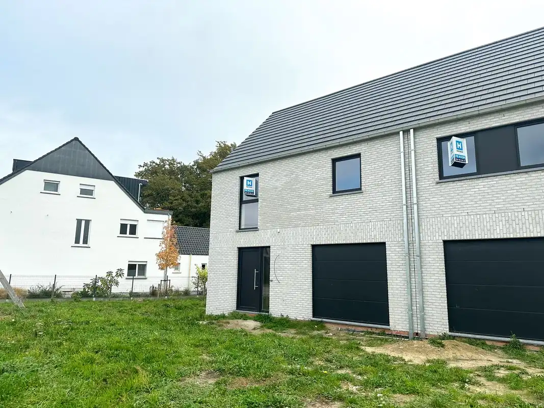 Energiezuinige nieuwbouwwoning te Merelbeke foto {{pictureIndex}}