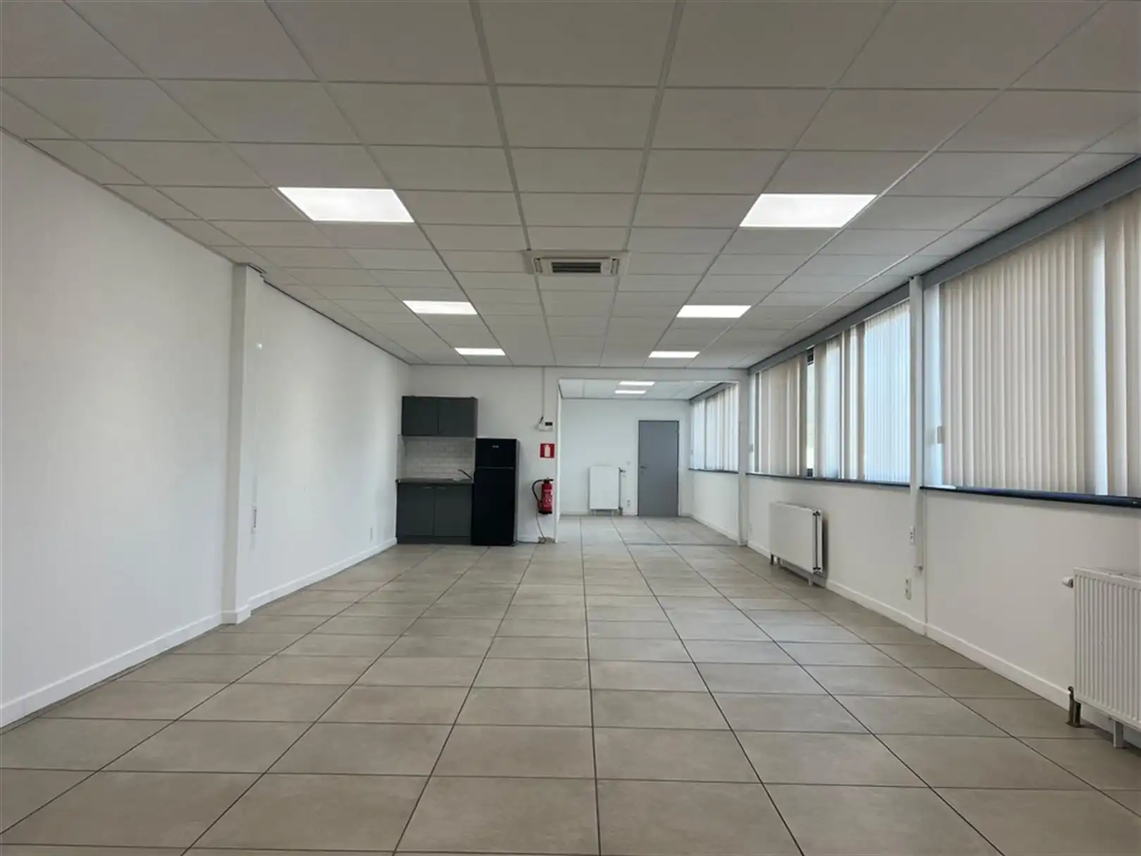 Kantoren gelegen vlakbij de Haven van Antwerpen foto 2