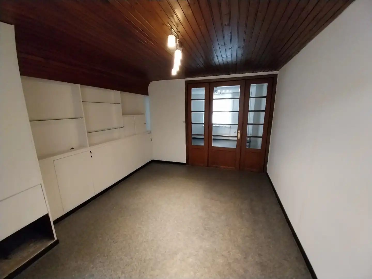 Ongemeubelde studio gelijkvloers (45 m²) gelegen nabij de Maastrichtersteenweg. foto 12