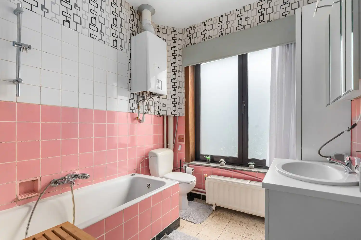 Ruime gezinswoning met 3 slaapkamers, tuin, garage en uitbreidingsmogelijkheden foto 11