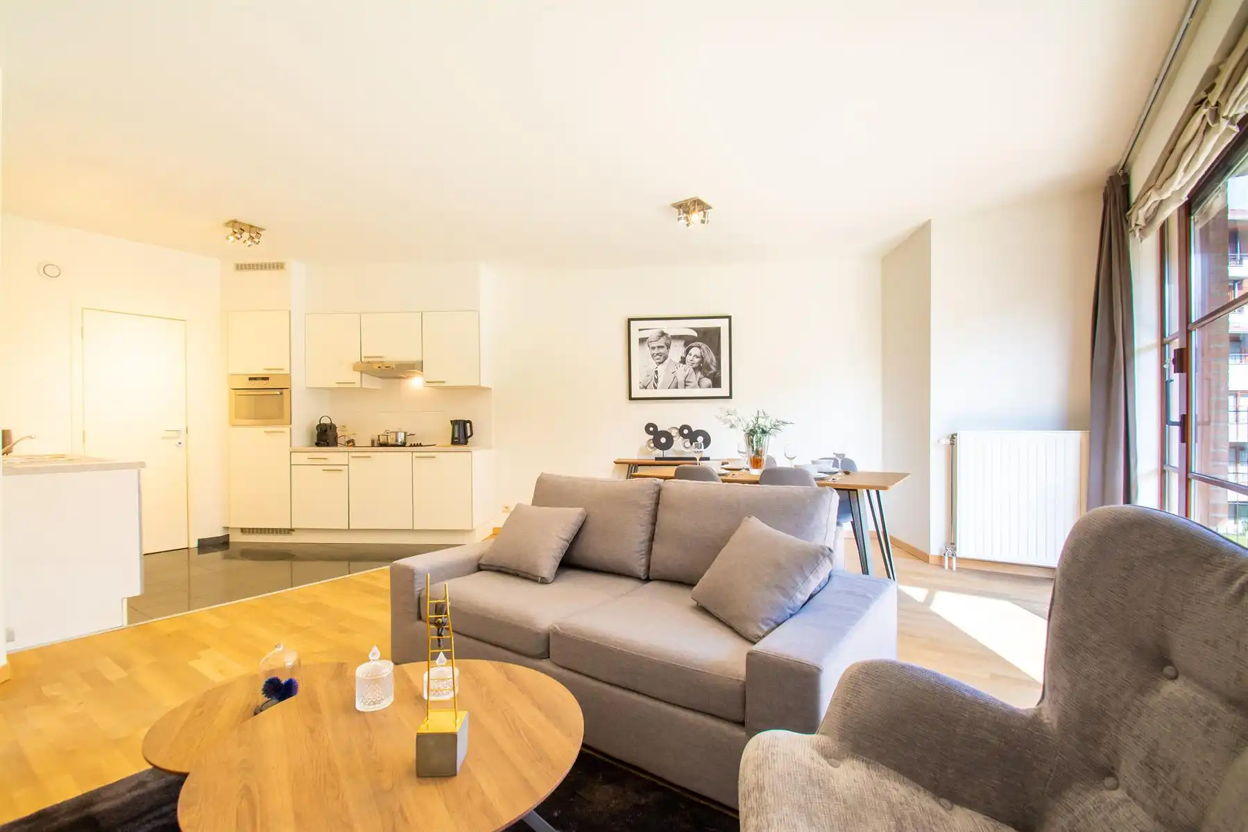 Prachtig appartement - 2 Kamers + TERRAS met TUIN! foto 4