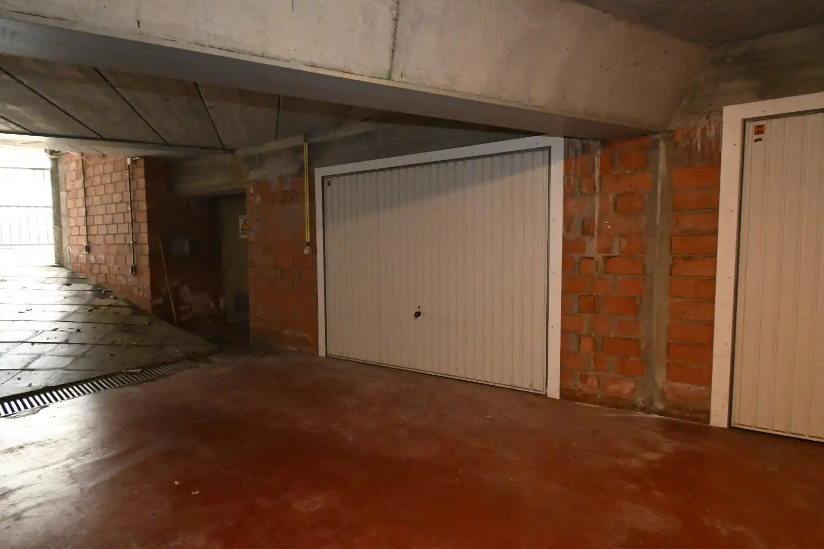 Instapklaar appartement met 2  slpk. en garage gelegen centrum Maldegem foto 27