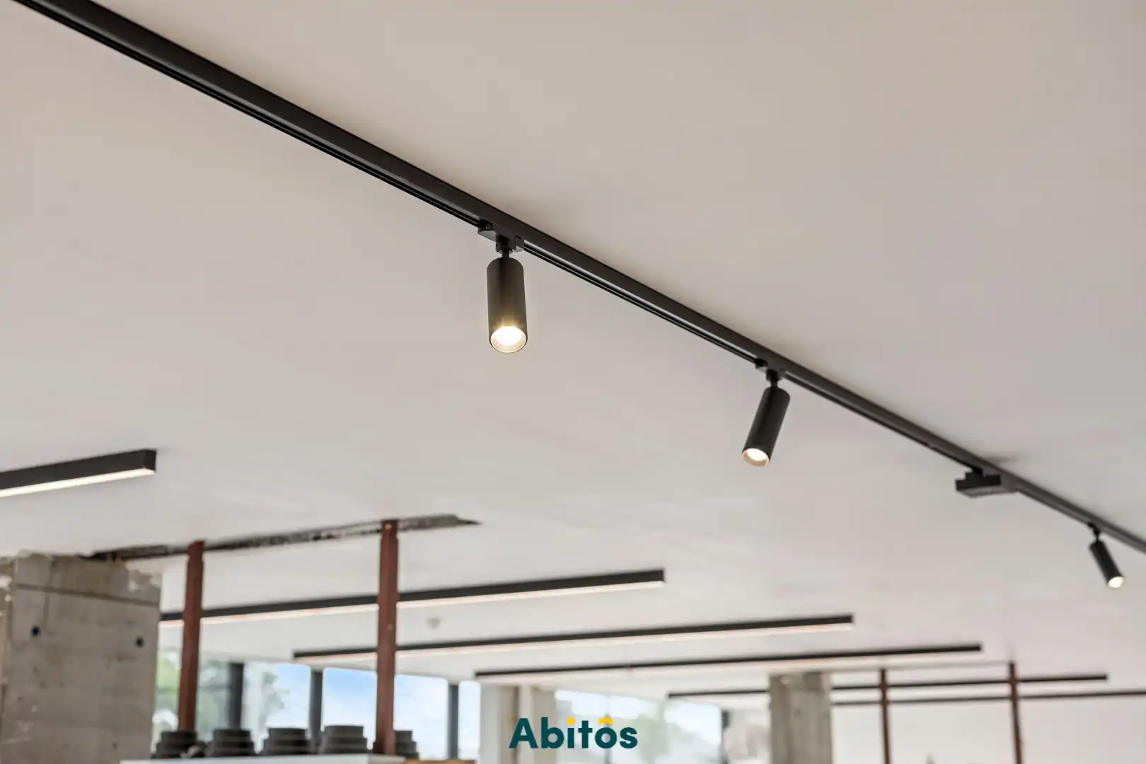 Commerciële ruimte met uitstekende visibiliteit en bereikbaarheid foto 20